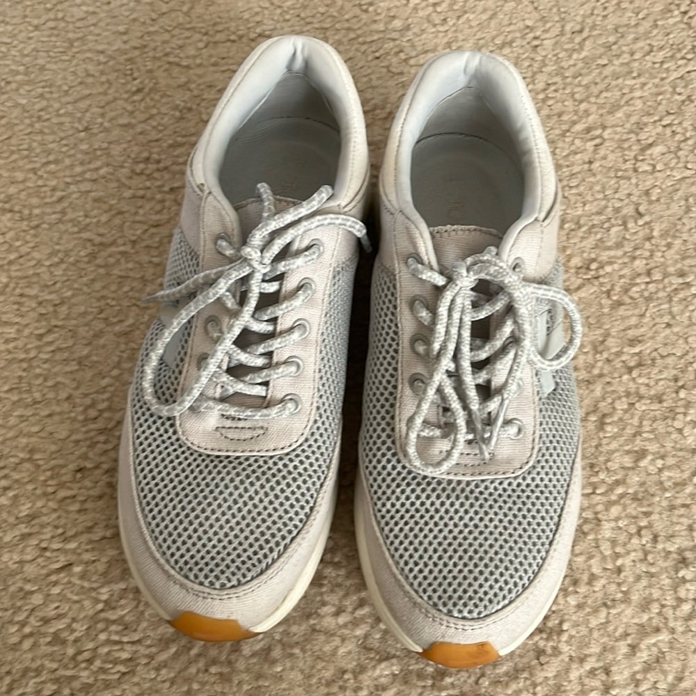 Tom’s sneakers!